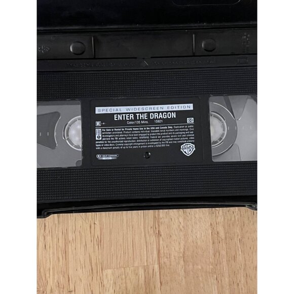 Enter The Dragon 1973 VHS 25th Anniv. Special Edition Bruce Lee Pre-Owned - Picture 3 of 4